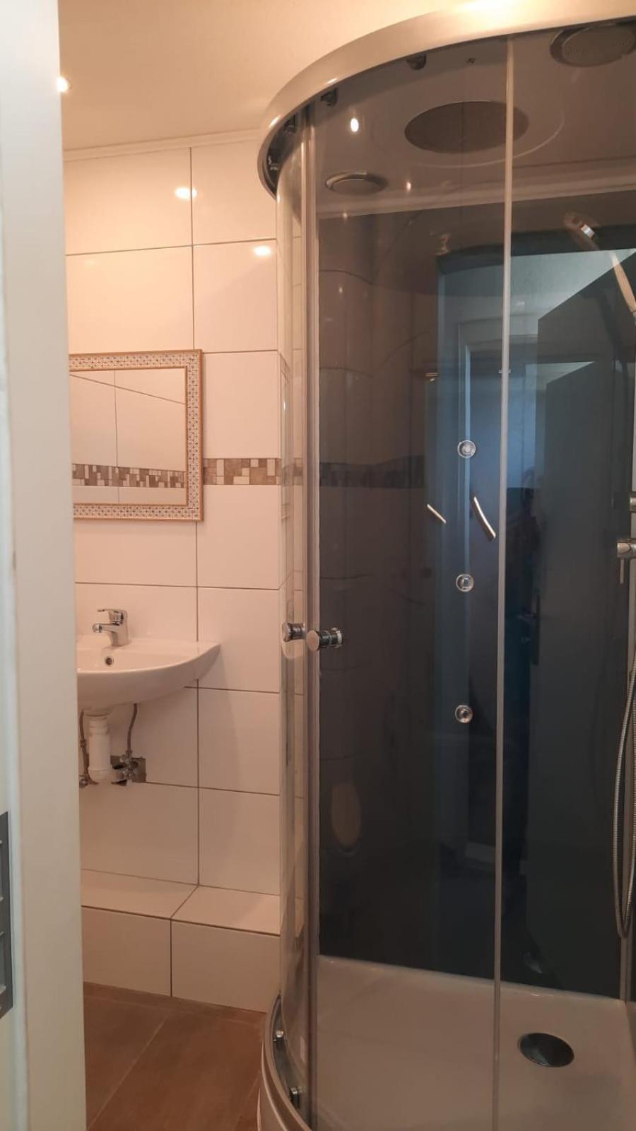 Ferienwohnung Mittelpunkt Schortens Exterior photo